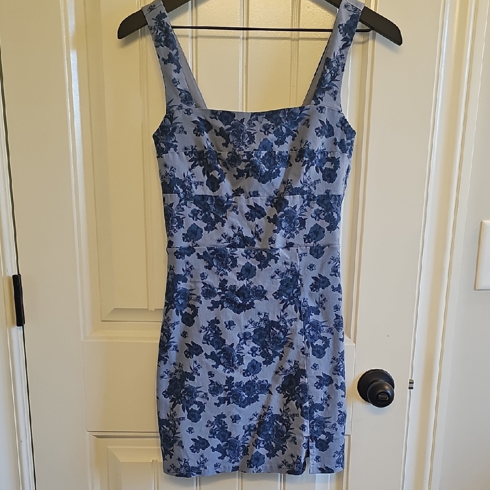 Trixxi Blue Floral Mini Dress